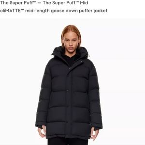 Aritzia TNA Superpuff Mid length size M